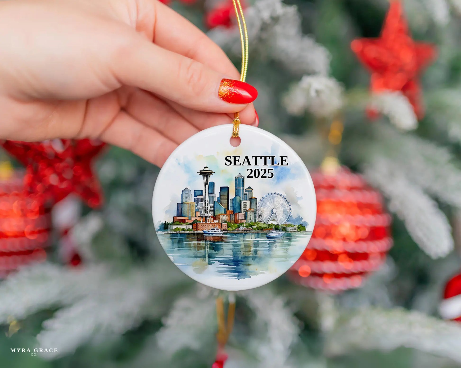 Custom Seattle ceramic photo ornament with personalized message – handmade Christmas bauble, gift souvenir, or vacation keepsake. 