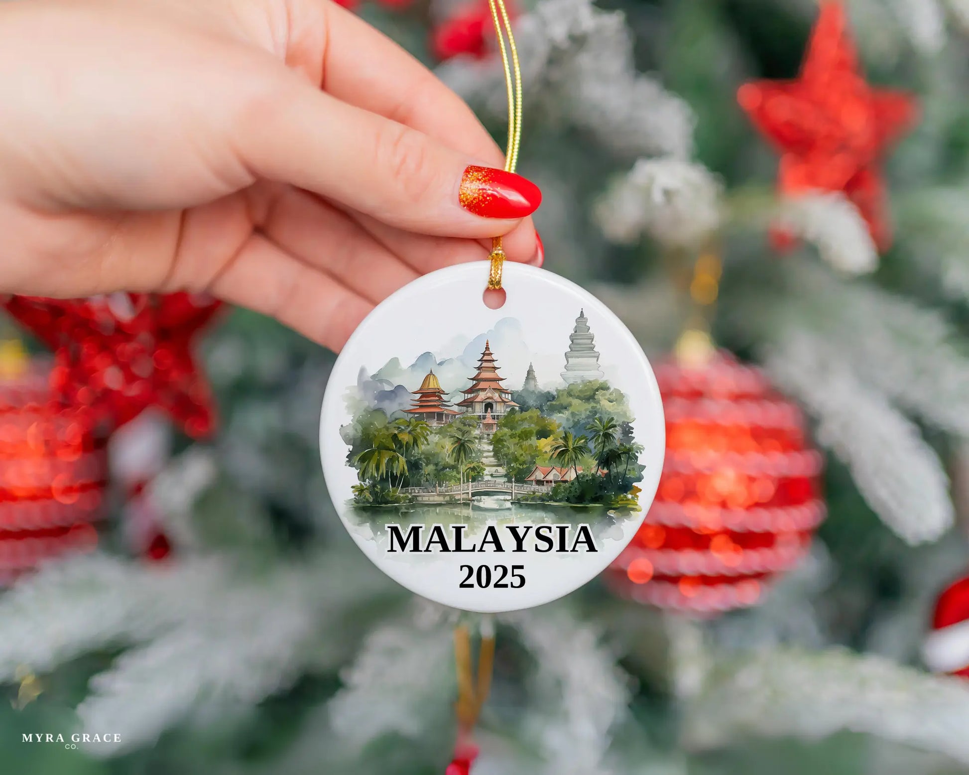 Malaysia Ornament Custom Gift Souvenir Bauble. Custom Malaysia ceramic photo ornament with personalized message – handmade Christmas bauble, gift souvenir, or vacation keepsake.  