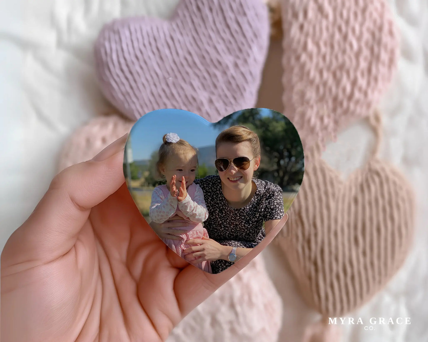 Heart-shaped custom mom ceramic photo magnet on fridge – handmade personalized gift or Christmas fridge magnet. 