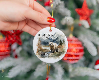 Alaska Ornament, Alaska Bauble, Grizzly Bear