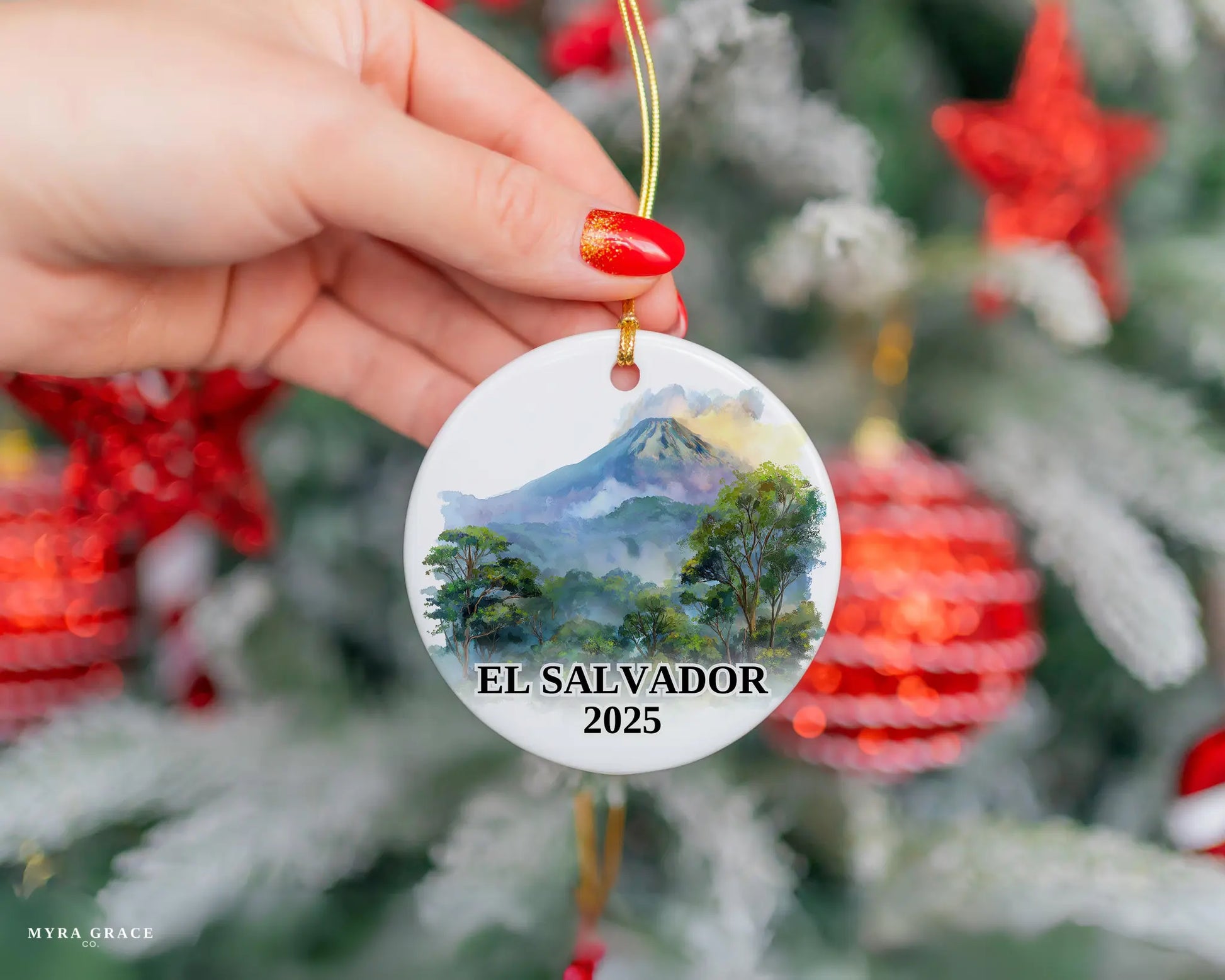 Custom El Salvador ceramic photo ornament with personalized message – handmade Christmas bauble, gift souvenir, or vacation keepsake.  